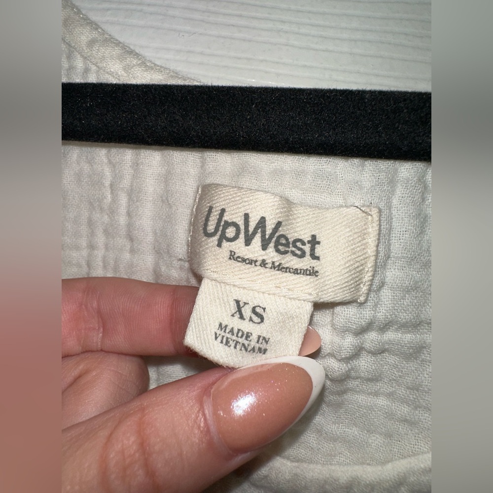 UpWest Cream Boxy Tank Top (XS) - Picture 12 of 16